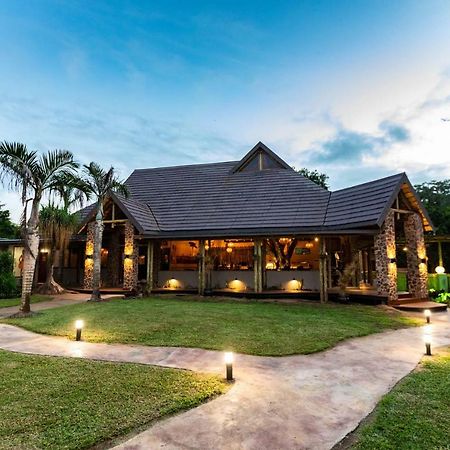 Gooderson Dumazulu Lodge Глуглуве Екстер'єр фото