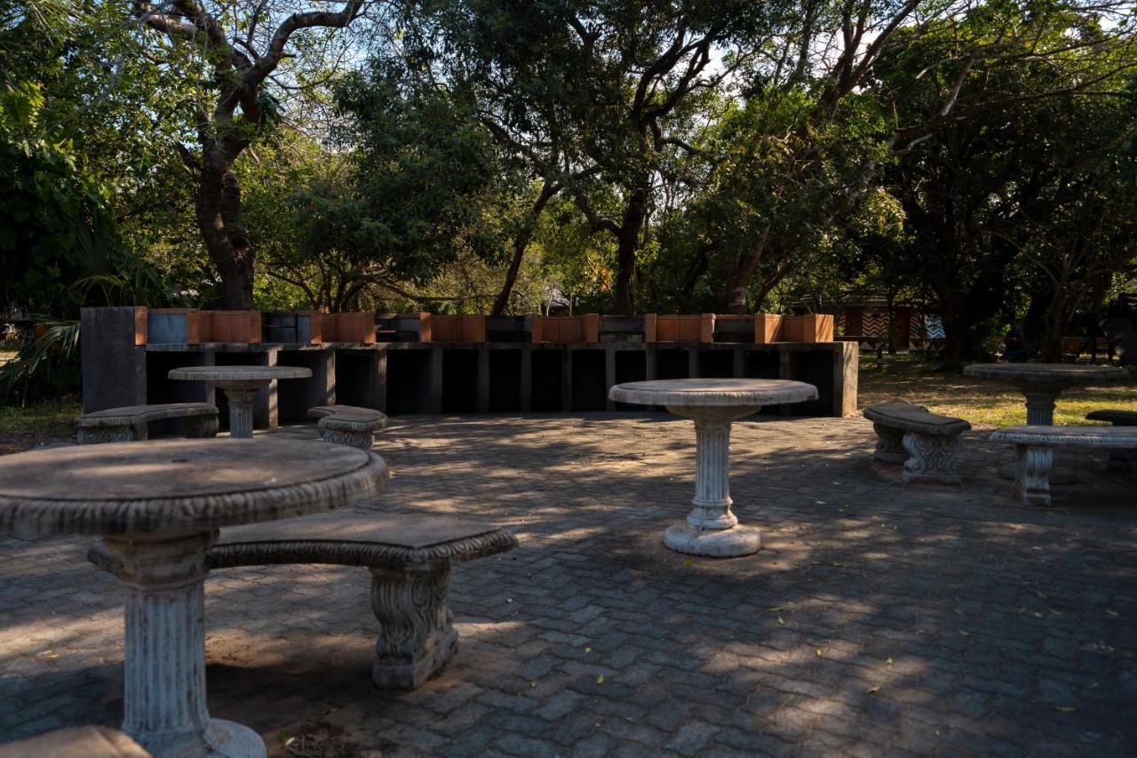 Gooderson Dumazulu Lodge Глуглуве Екстер'єр фото